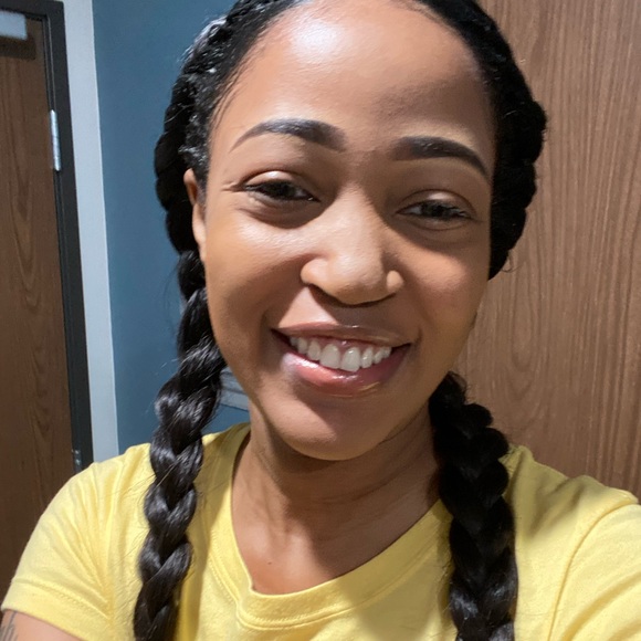 Meet your Posher, Lashonda - Picture 1 of 1